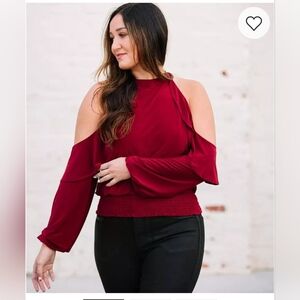 NWT! Buckle Spring High-Neck Women's Cold Shoulder Burgundy Ruffled Top Small